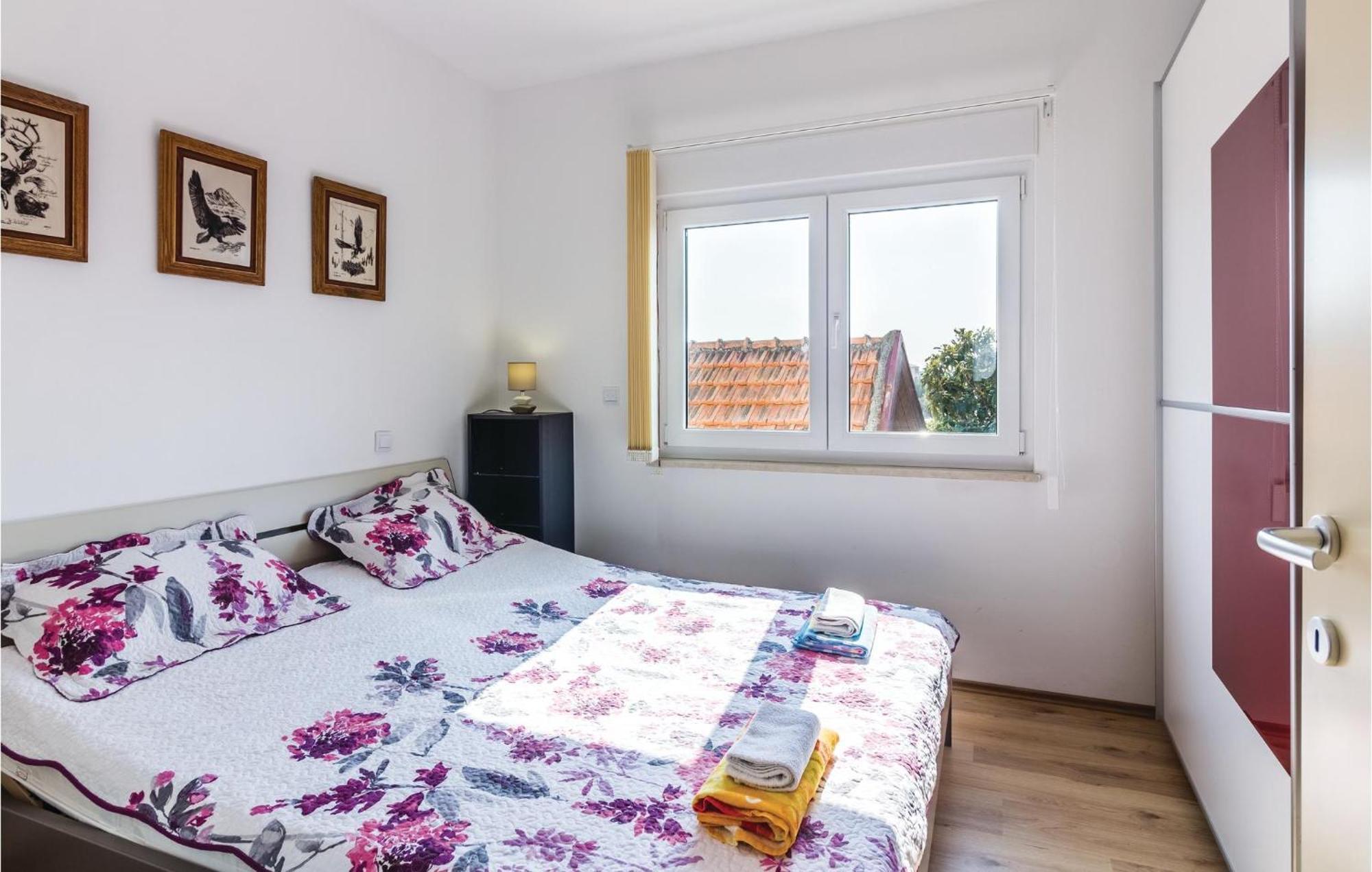 Stunning Apartment In Fazana With House Sea View Luaran gambar